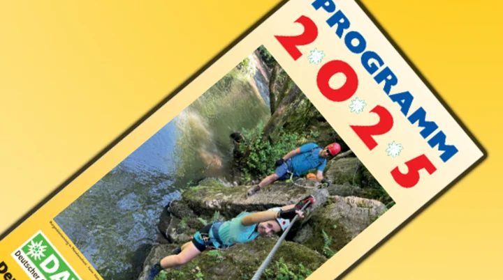 Das Bild zeigt unser Programmheft | © DAV